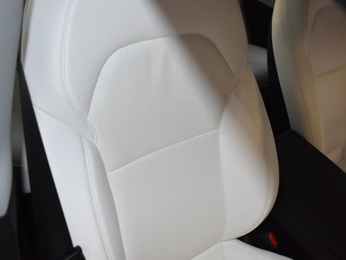 Used 2025 Tesla Model 3 Long Range image 12