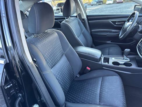 Used 2017 Nissan Altima 2.5 S w/ Power Driver Seat Package FWD image 28