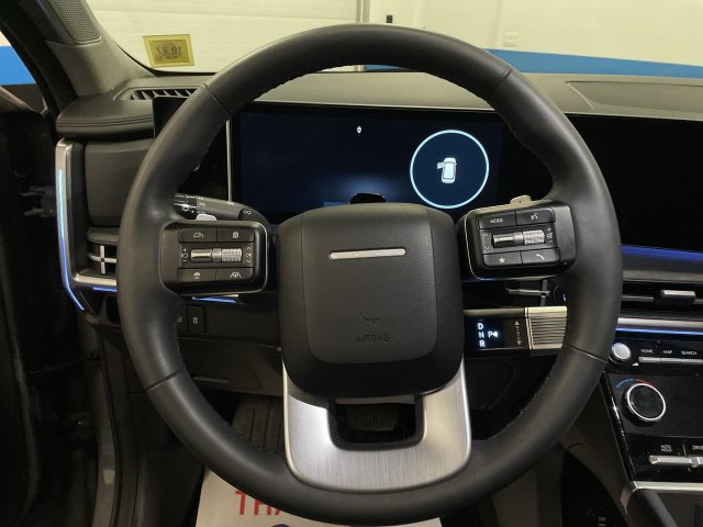 Used 2025 Hyundai Santa Fe Limited AWD/4WD image 14