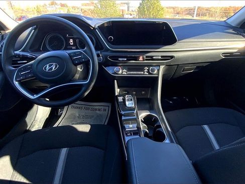 Used 2023 Hyundai Sonata SEL w/ Preferred Accessory Package image 10