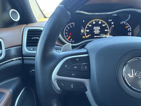 Used 2021 Jeep Grand Cherokee Summit w/ Platinum Series Group image 23