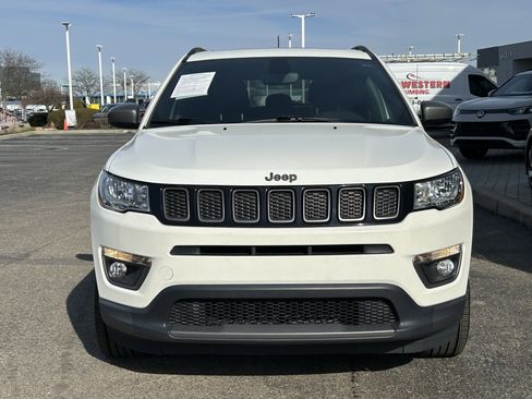 Used 2021 Jeep Compass Latitude w/ Sun and Sound Group image 2