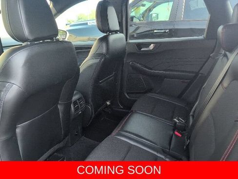Used 2023 Ford Escape ST-Line w/ Tech Pack #1 AWD/4WD image 5