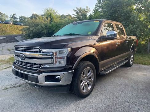 Used 2018 Ford F150 Lariat w/ Equipment Group 502A Luxury AWD/4WD image 4