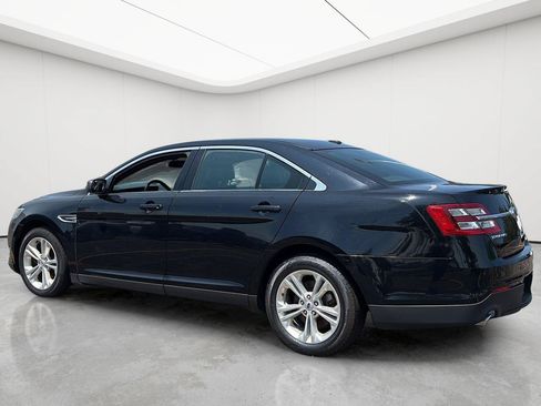 Used 2016 Ford Taurus SEL FWD image 6