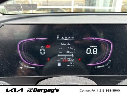 Used 2023 Kia Sportage EX image 8