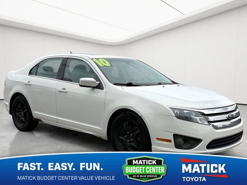 Used 2010 Ford Fusion SE FWD image 1