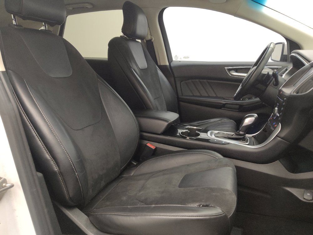Used 2015 Ford Edge Sport w/ Equipment Group 401A FWD image 21
