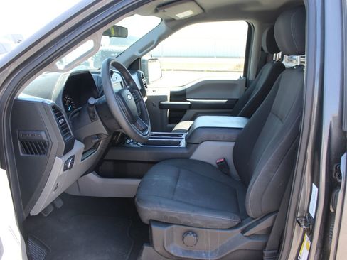 Used 2019 Ford F150 XL w/ Equipment Group 101A Mid RWD image 9
