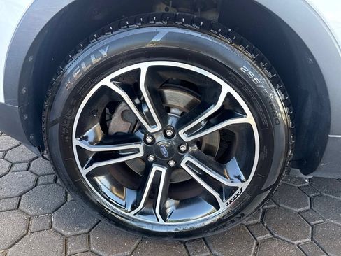 Used 2015 Ford Explorer Sport w/ Equipment Group 401A AWD/4WD image 13