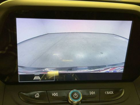 Used 2022 Chevrolet Camaro LT w/ Technology Package image 23