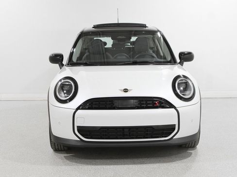 Certified 2025 MINI Cooper S image 2