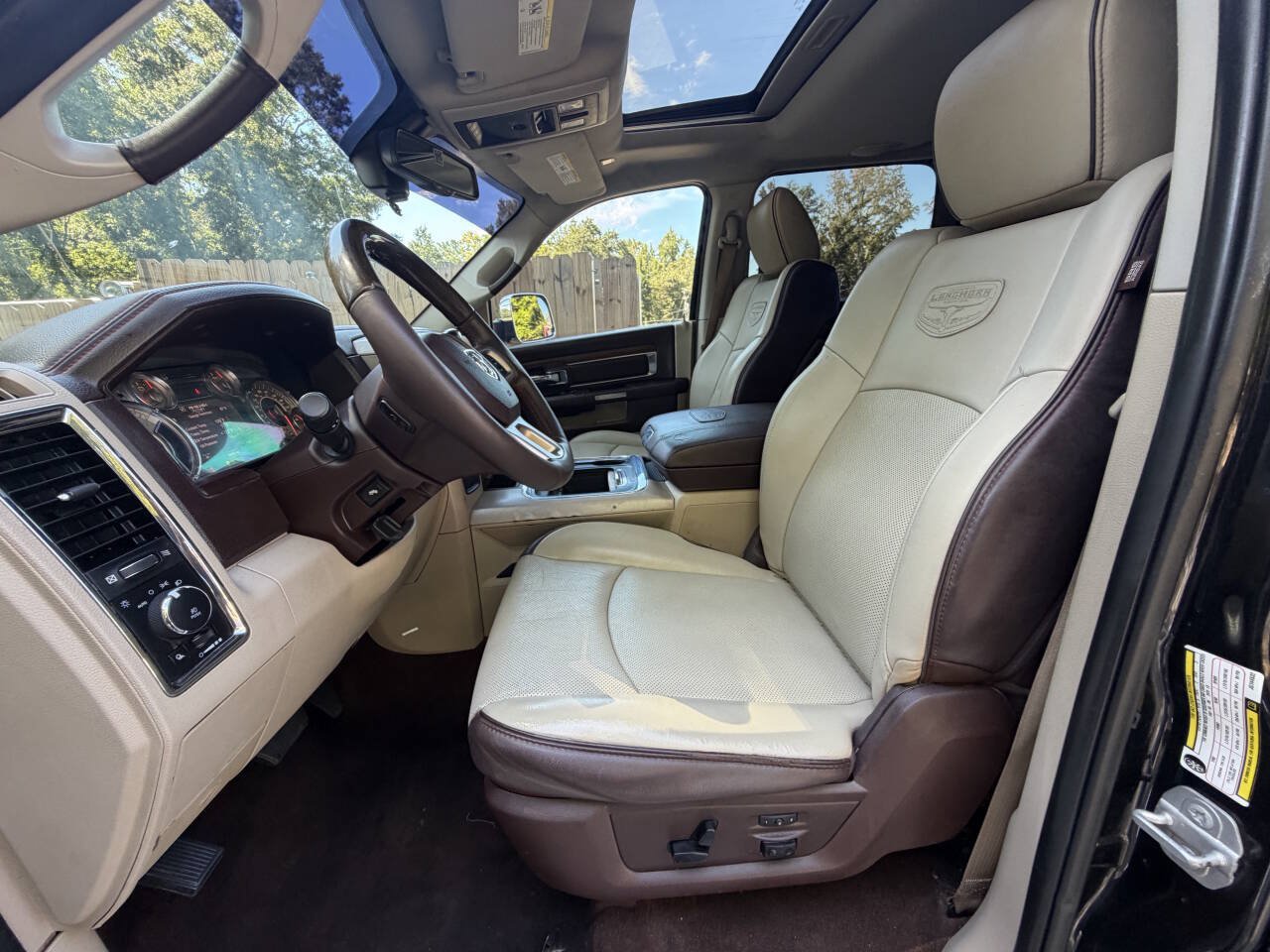 Used 2018 RAM 2500 Longhorn w/ Longhorn Southfork Package AWD/4WD image 4
