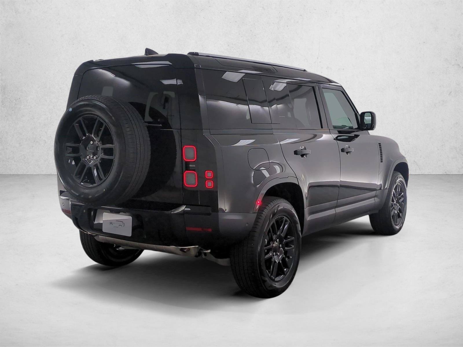 New 2026 Land Rover Defender 110 S AWD/4WD image 2