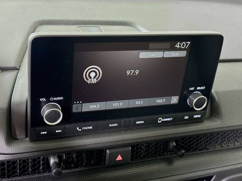 Used 2023 Honda CR-V EX image 6