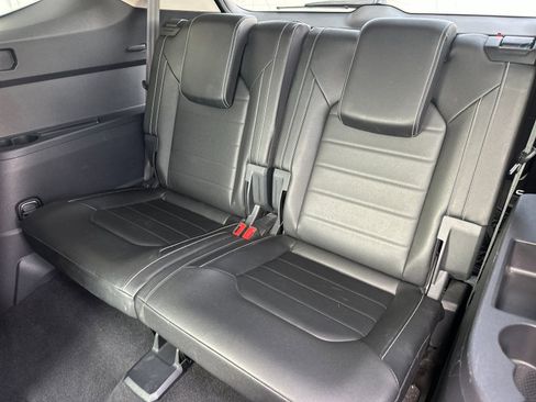 Used 2023 Volkswagen Atlas SEL Premium AWD/4WD image 14