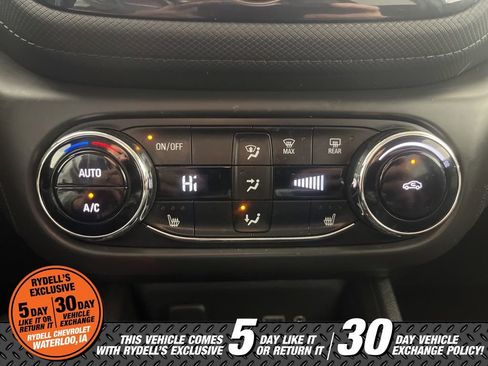 Used 2021 Chevrolet TrailBlazer LT w/ Convenience Package image 32