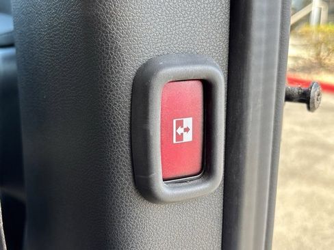 Used 2024 Mercedes-Benz Sprinter 3500 image 29