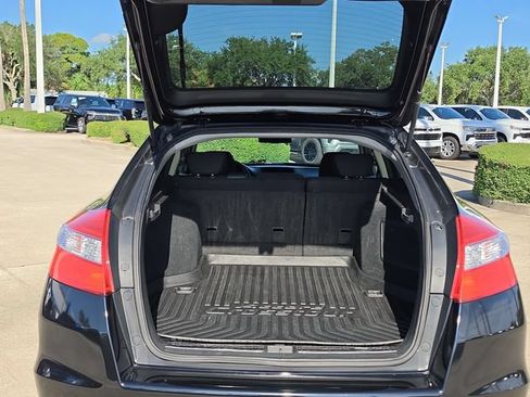 Used 2012 Honda Crosstour EX image 6