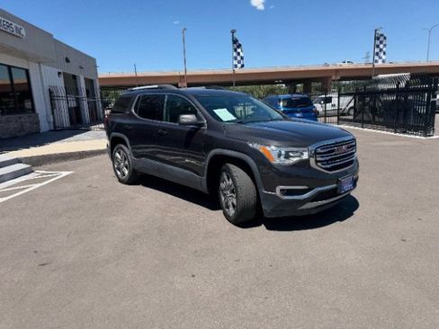 Used 2018 GMC Acadia SLT AWD/4WD image 22