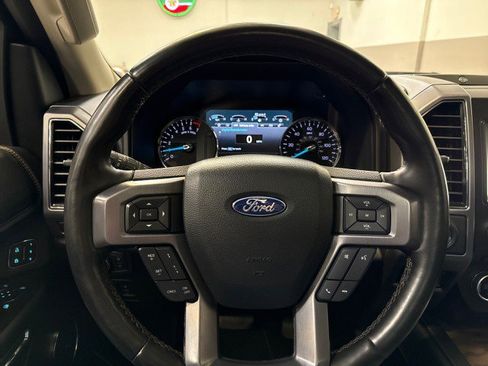 Used 2018 Ford Expedition Platinum image 34