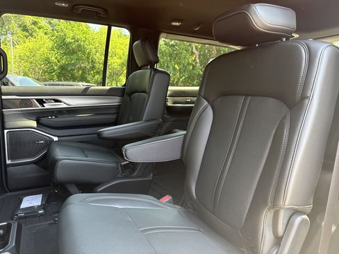 New 2026 Jeep Grand Wagoneer 2WD image 30