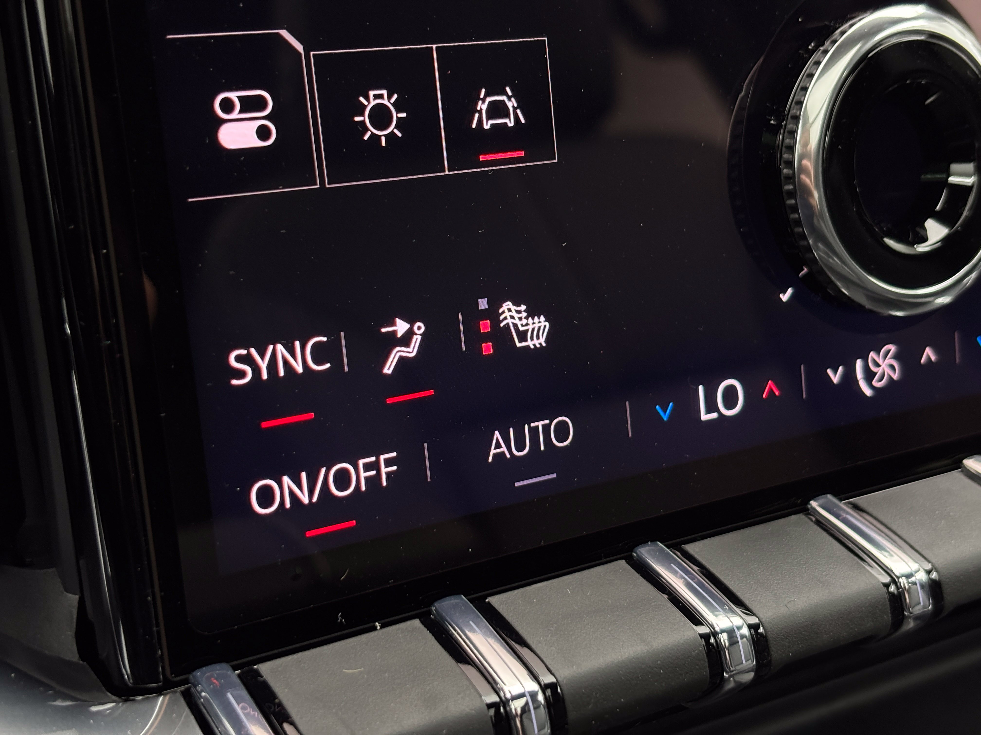New 2027 GMC Acadia Elevation w/ Elevation Premium Package AWD/4WD image 6