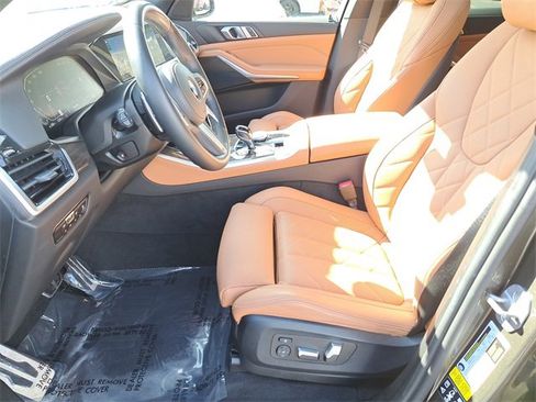 Used 2023 BMW X5 xDrive40i w/ M Sport Package image 17
