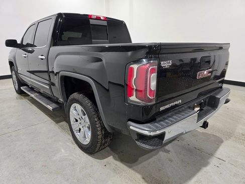 Used 2017 GMC Sierra 1500 SLT image 2