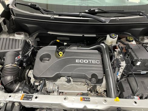 Used 2021 Chevrolet Equinox Premier image 41