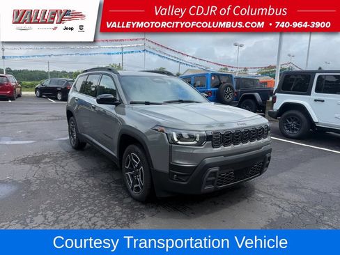 New 2026 Jeep Cherokee Laredo AWD/4WD image 1