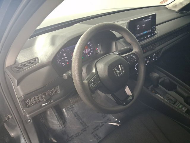 Used 2023 Honda Accord LX image 24