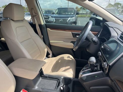 Used 2017 Honda CR-V EX-L image 8