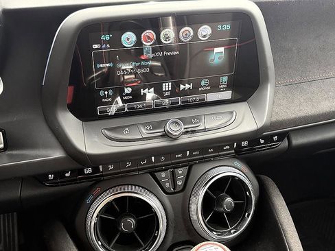 Used 2018 Chevrolet Camaro ZL1 RWD image 21