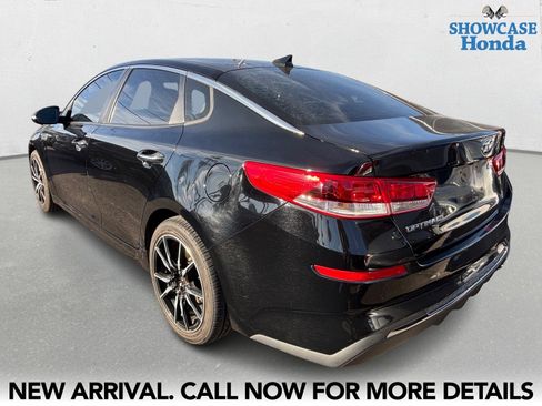 Used 2020 Kia Optima LX image 4