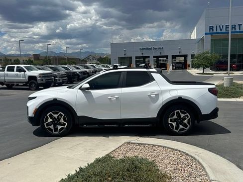 Used 2022 Hyundai Santa Cruz Limited AWD/4WD image 2