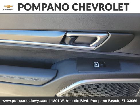 Used 2023 Kia Telluride LX image 10