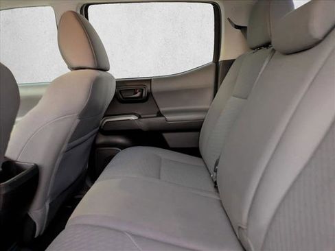 Certified 2021 Toyota Tacoma SR5 image 17