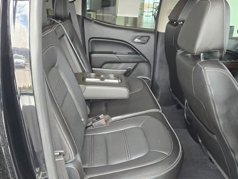 Used 2019 GMC Canyon Denali image 7