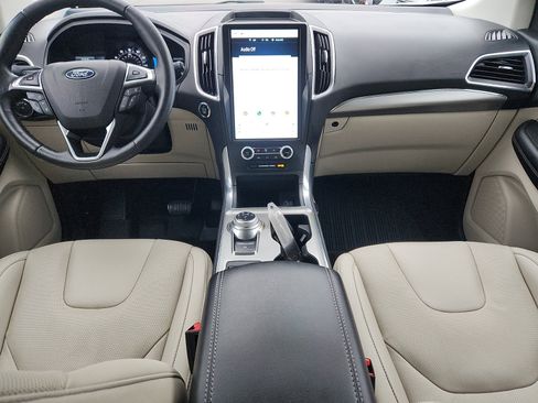 Certified 2022 Ford Edge Titanium w/ Equipment Group 301A image 9