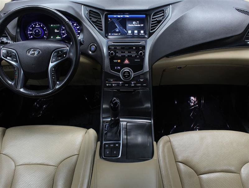 Used 2017 Hyundai Azera Limited FWD image 9