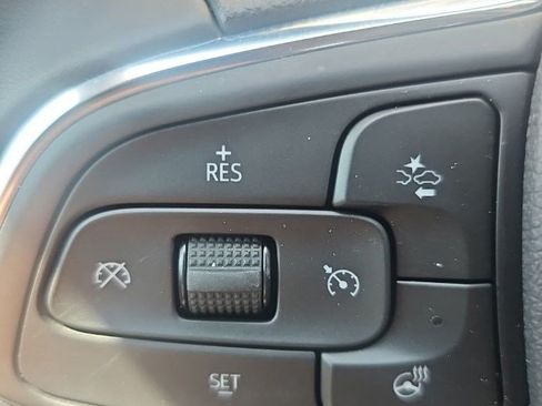 Used 2025 Buick Encore GX Sport Touring w/ Advanced Technology Package AWD/4WD image 7