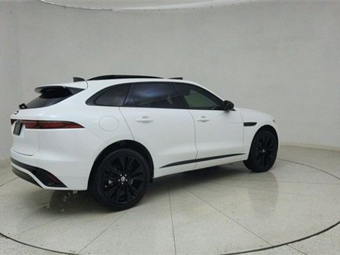 Used 2025 Jaguar F-PACE R-Dynamic S image 69
