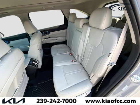 New 2026 Kia Sorento S w/ S Panoramic Sunroof Package image 17