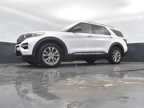 Certified 2023 Ford Explorer Limited image 49
