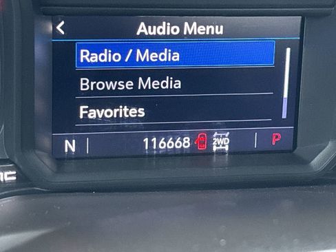 Used 2022 GMC Sierra 1500 SLT w/ SLT Premium Package image 30