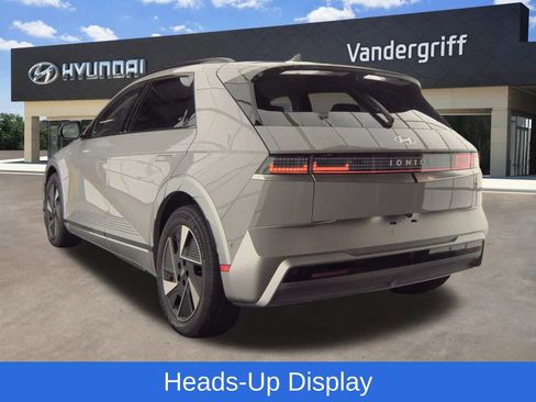 Used 2025 Hyundai Ioniq 5 Limited image 5