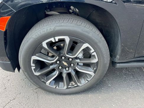 Certified 2023 Chevrolet Suburban High Country image 33