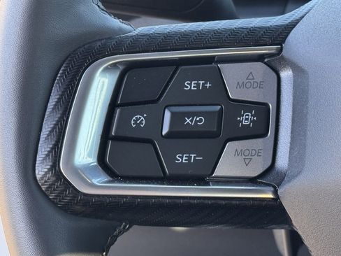 Certified 2025 Ford Mustang Coupe image 22