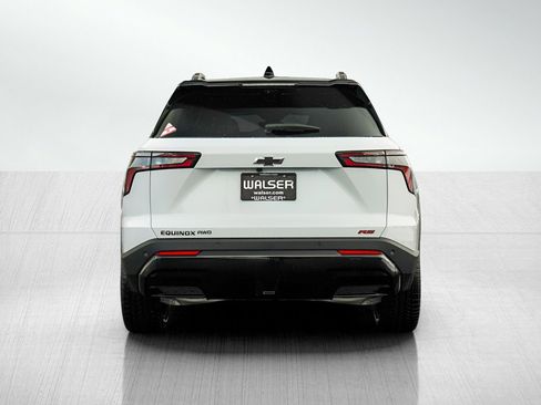 New 2026 Chevrolet Equinox RS w/ Convenience Package III AWD/4WD image 5